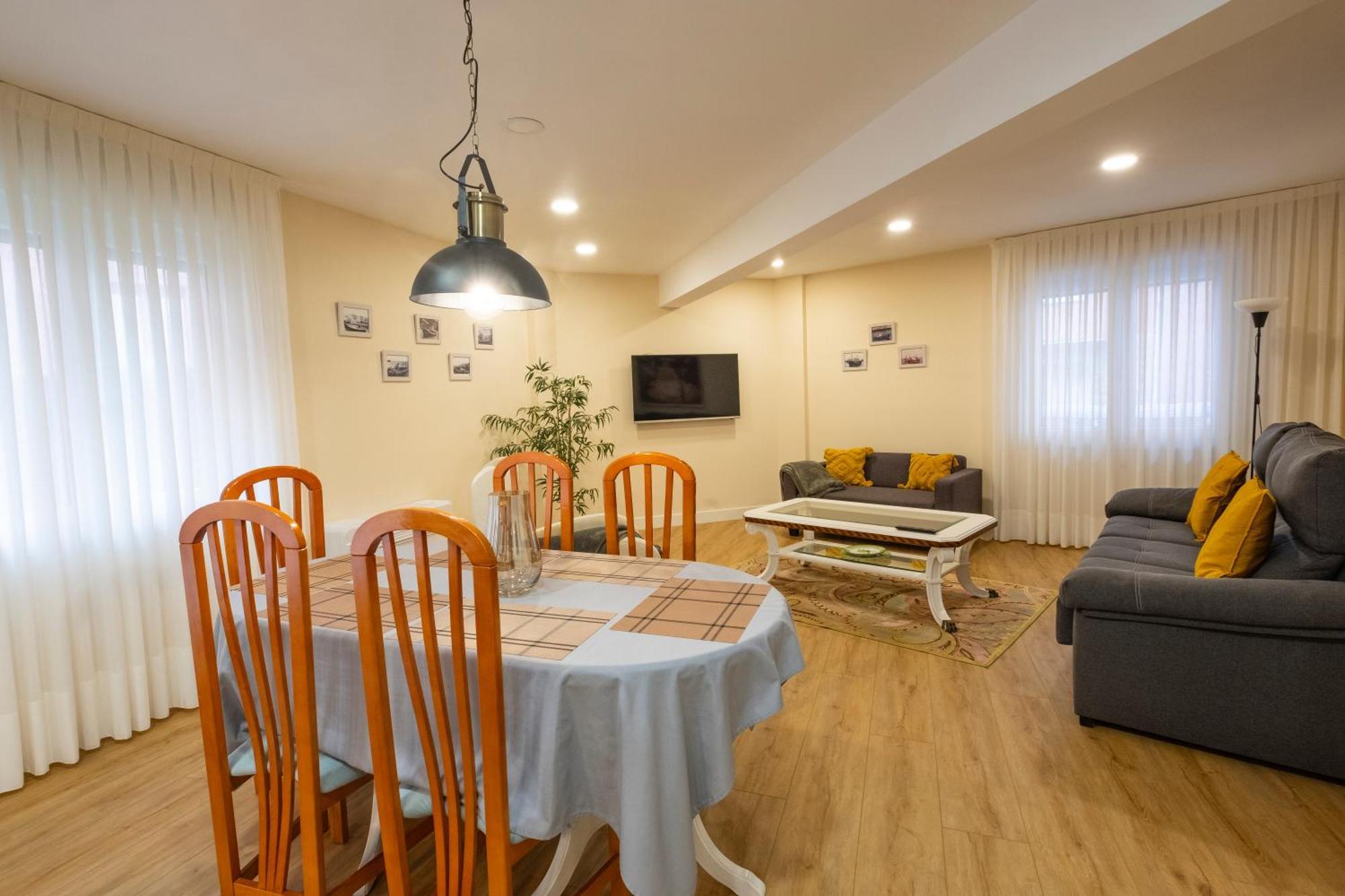 Astillerogane Apartamento *
